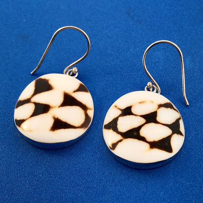 Retro 925 Sterling Silver Brown White Enamel Spotted Skin Disc Dangle Earrings