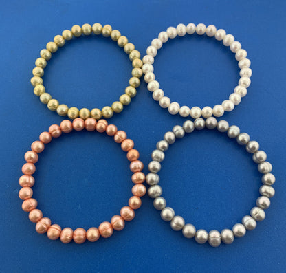 Designer Honora Gray Green Red White Pearl 4 Strand String Bracelet Set