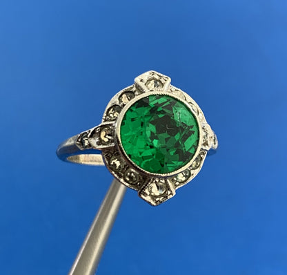 Designer 925 Sterling Silver Green Cubic Zirconia White CZ Halo Cocktail Ring