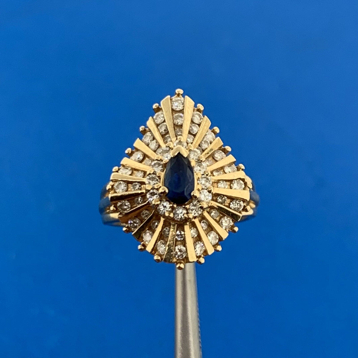 Designer 14K Yellow Gold Sapphire Diamond Cluster Statement Cocktail Ring