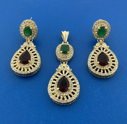 Designer FY Gold Tone Red Green Glass Crystal Rhinestone Pendant Earrings Set