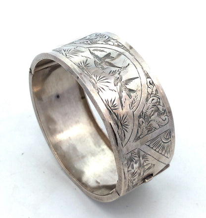 Vintage 925 Sterling Silver Wide Bird Nature Detail Hinged Cuff Bracelet