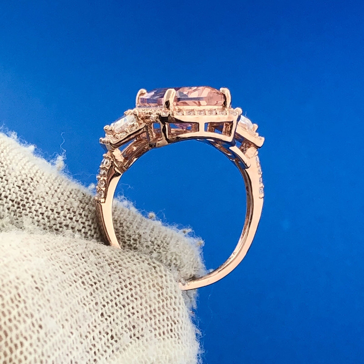 Dazzling Rose Toned 925 Sterling Silver Pink White Cubic Zirconia Statement Ring