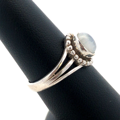 Estate 925 Sterling Silver Oval Moonstone Cabochon Size 6.75 Cocktail Ring