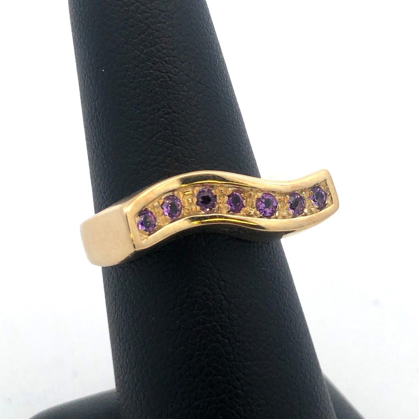 Modernist 14k Yellow Gold Italy Curved Amethyst February Anniversary Band Ring