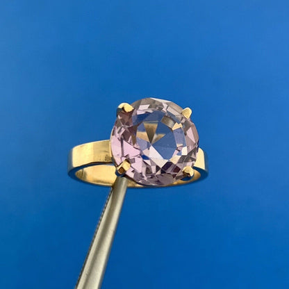 Gorgeous 14k Yellow Gold Round Cut Purple Amethyst Solitaire Ring Size 4.75