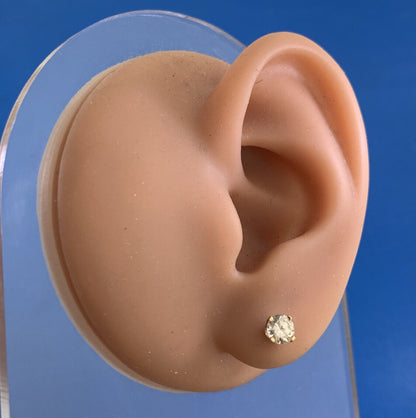 Estate 14K Yellow Gold Round Diamond Solitaire Stud Earrings