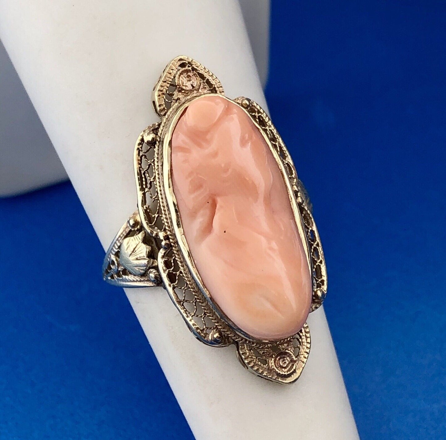 Victorian 14K Yellow Gold Carved Pink Cameo Filigree Statement Finger Ring