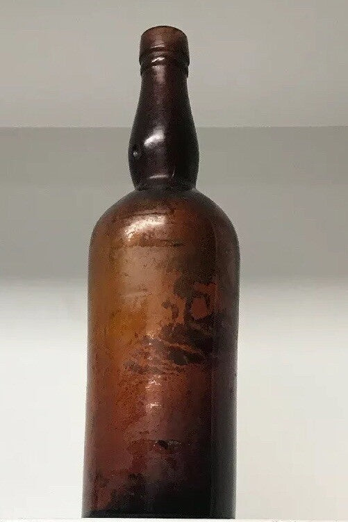 Vintage Amber Brown Large Beer Whiskey Alcohol Unmarked Bottle