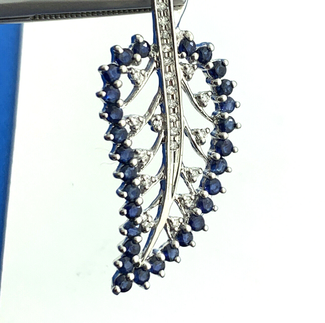 Designer GRP Blue Sapphire Diamond 925 Sterling Silver Leaf Nature Pendant