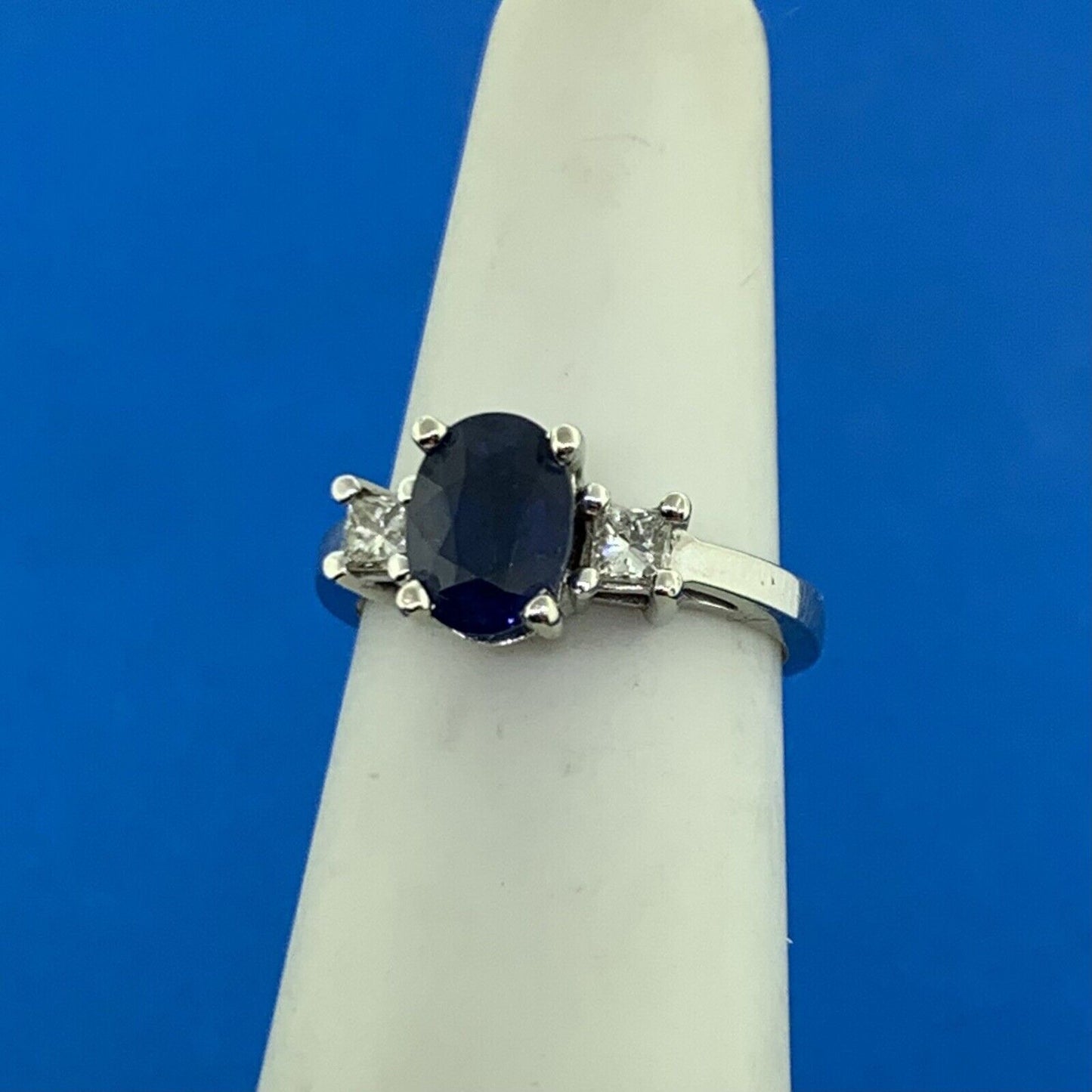 Designer 14K White Gold Oval Sapphire Princess Diamond Accented Size 6.5 Ring