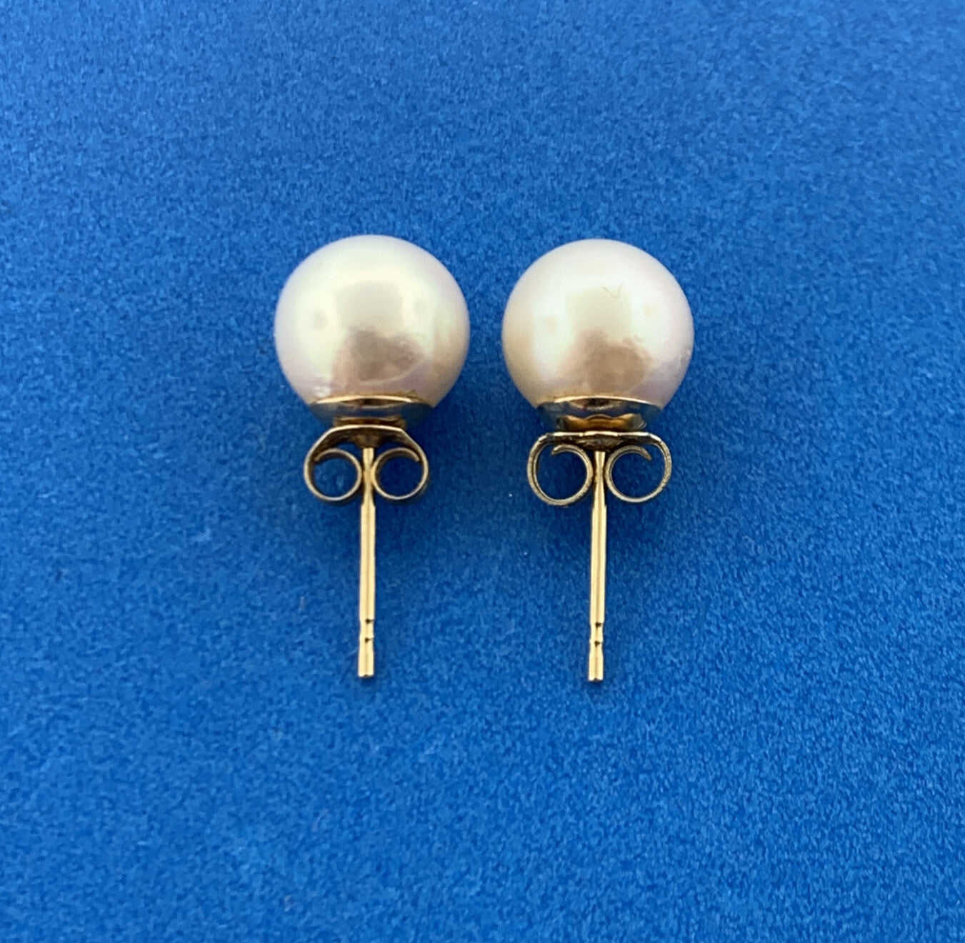 Gorgeous 14k Yellow Gold 8mm White Pearl Friction Back Stud Earrings