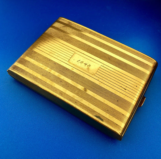 1948 Golden Wheel Gold Tone Basket Weave Etched Cigarette Business Card Case