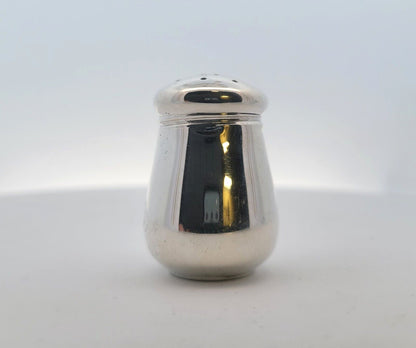 Vintage Wolfenden Sterling Silver 4 Individual Salt Pepper Shakers Original Box