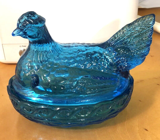 Vintage Blue Aqua Teal Glass Chicken w/Chicks Candy Trinket Dish With Lid