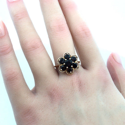 Vintage ESEMCO 10K Yellow Gold Round Garnet Floral Cluster Cocktail Ring