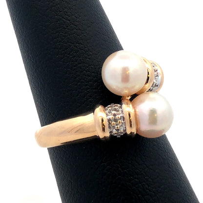 Designer AV 14K Yellow Gold Round Pearl Diamond Accent Statement Bypass Ring