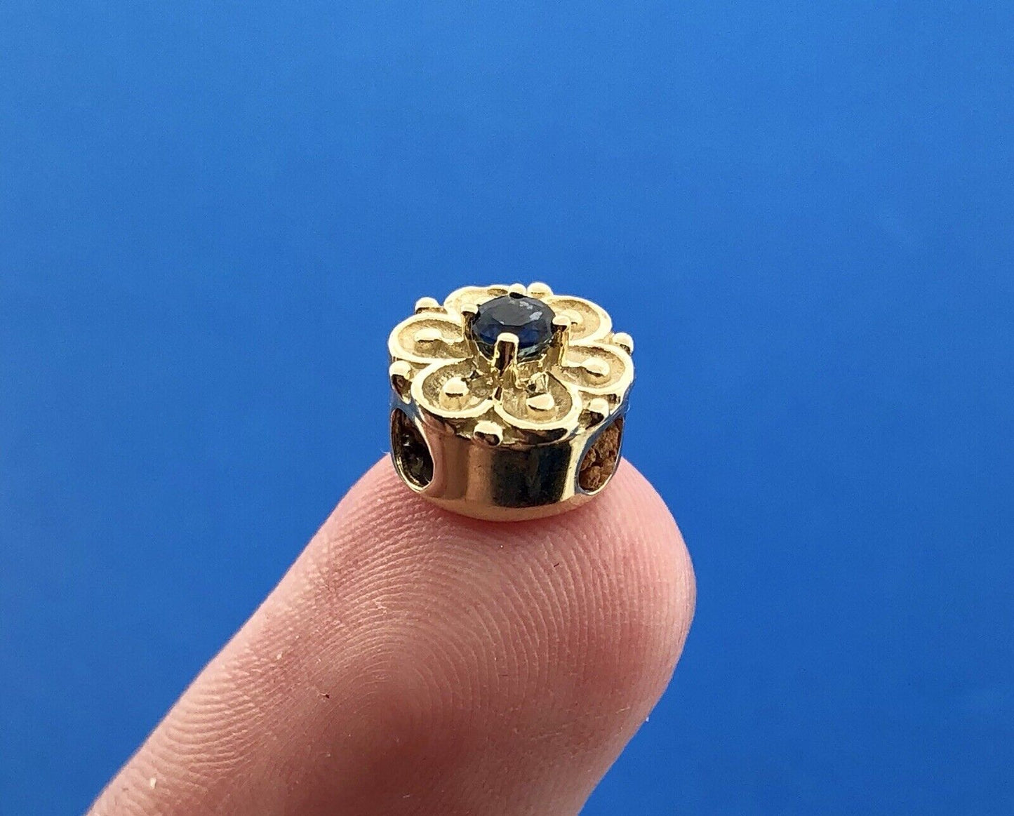 Designer DDH 10K Yellow Gold Sapphire Flower September Slide Bracelet Charm