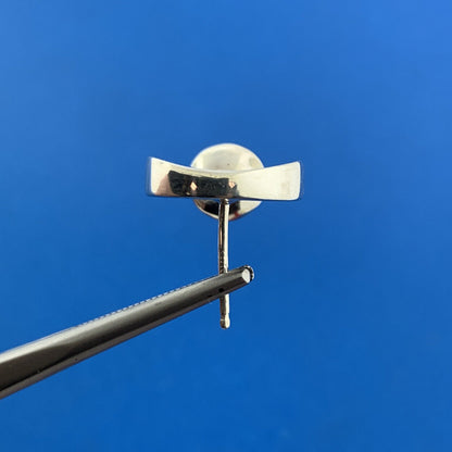 Designer 925 Sterling Silver White Pearl Modernist Concave Circle Stud Earrings