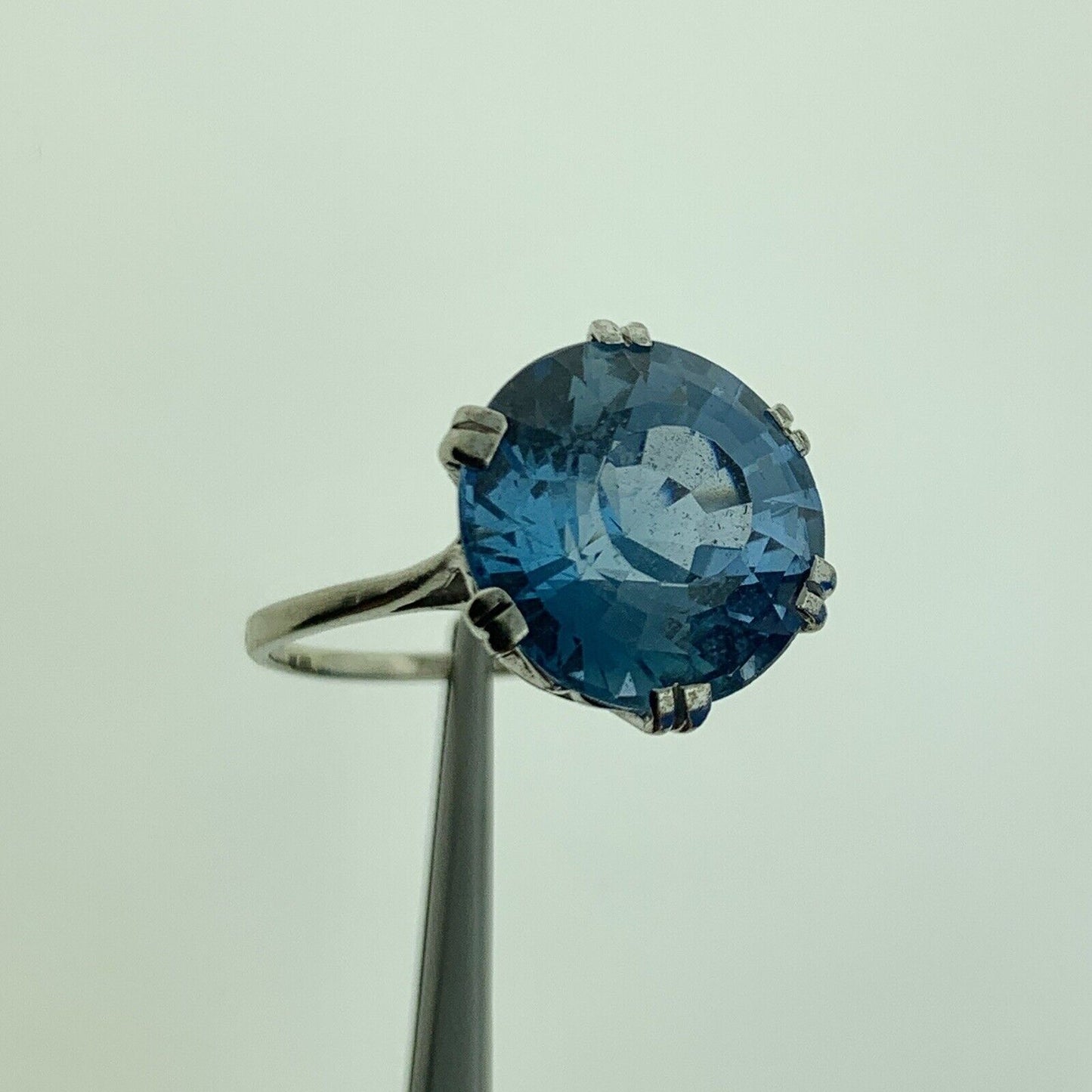 Fabulous 14K White Gold Blue Topaz Solitaire December Anniversary Statement Ring