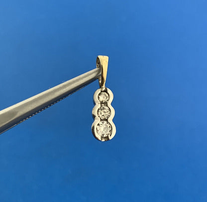 Designer ADL 10k Yellow & White Gold Round Cut Diamond 3 Vertical Stone Pendant