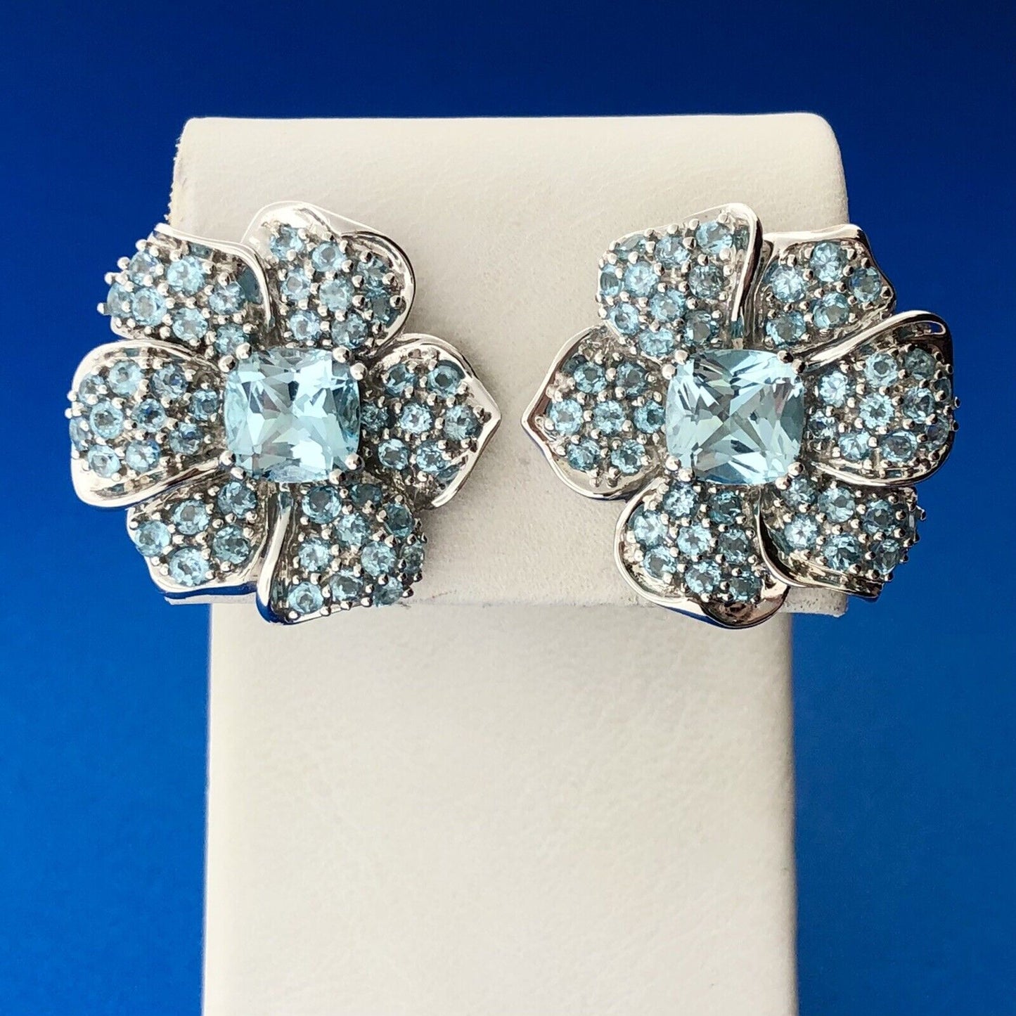 14K White Gold Blue Topaz Flower Poppy Cluster December Occasion Earrings