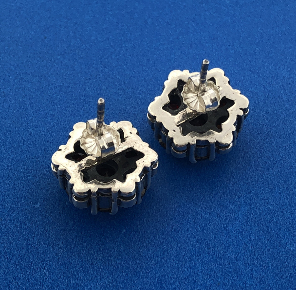 Sterling Silver 925 Garnet Solitaire Halo Flower Floral Cluster Stud Earrings