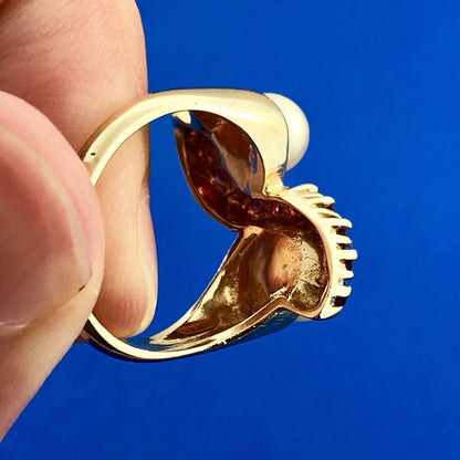 Vintage 14K Yellow Gold Garnet Pearl Free Form Cocktail Anniversary Ring