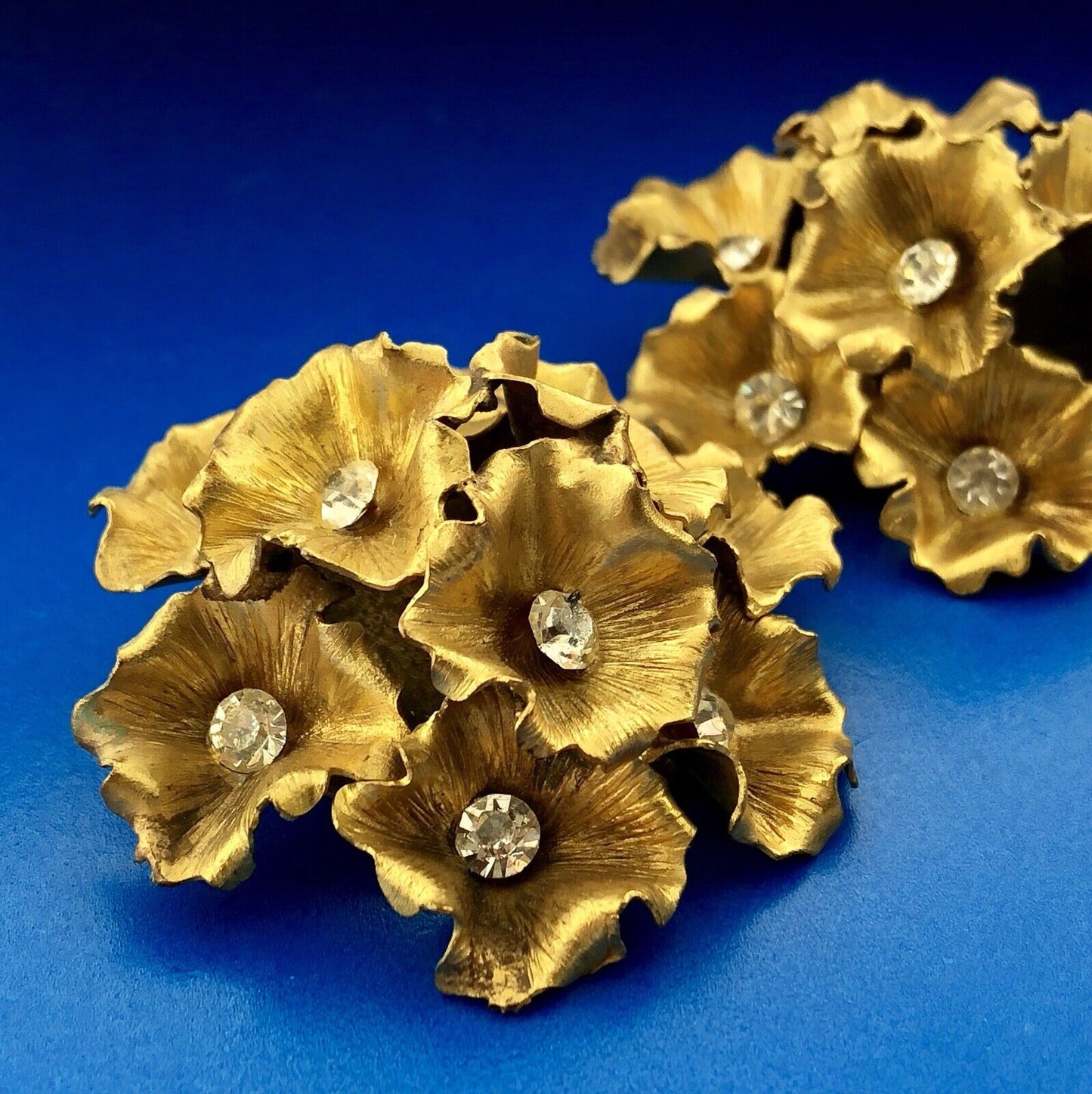 Vintage Gold Tone 3D Rhinestone Floral Cluster Statement Runway Clip Earrings