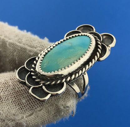 Vintage Native American Sterling Silver 925 Turquoise Statement Finger Ring