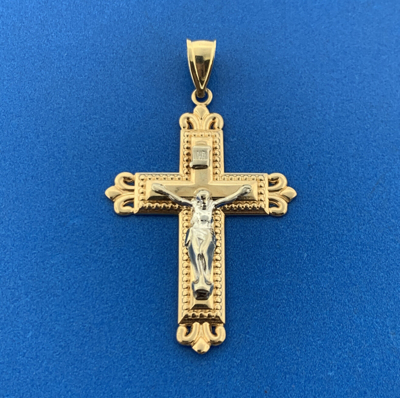 Michael Anthony MA 14K Yellow White Gold 3D Crucifix Cross Religious Pendant