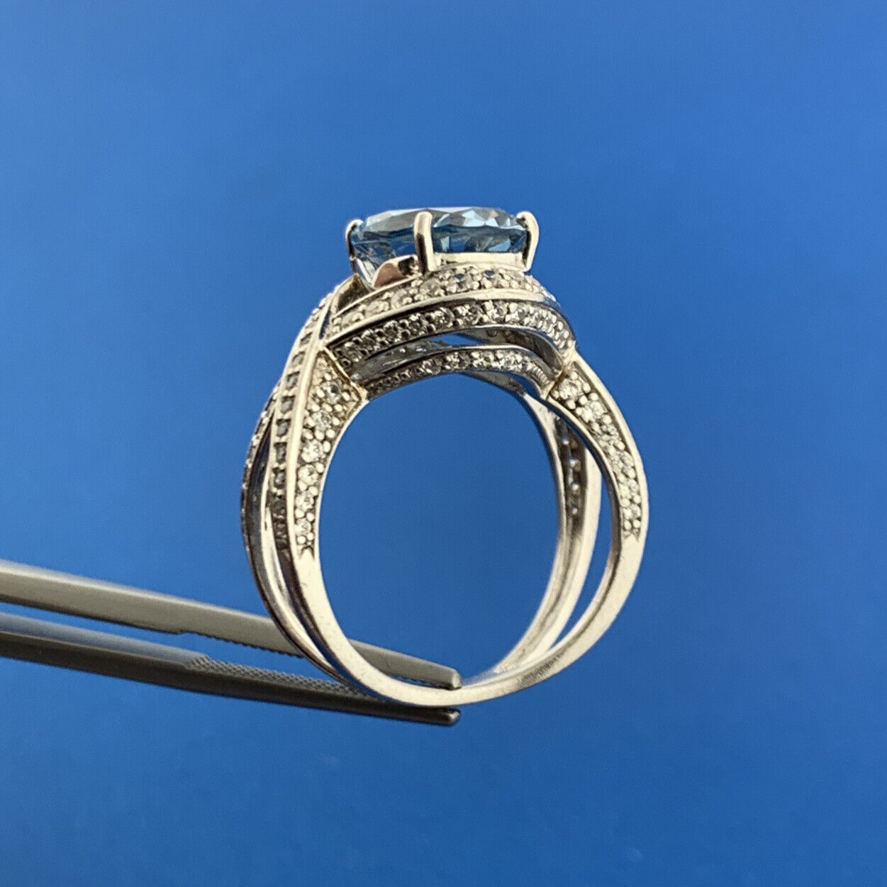 Stunning Sterling Silver Blue Topaz Solitaire CZ Accents December Occasion Ring