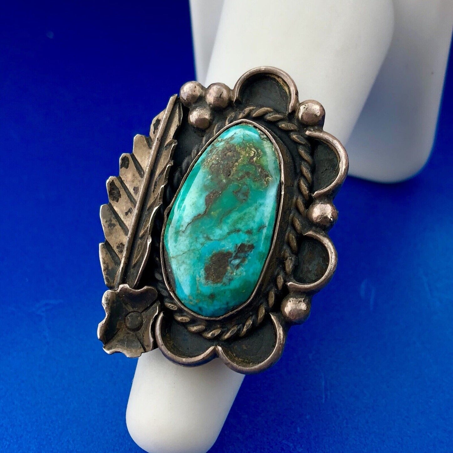 Vintage Native American 925 Sterling Silver Turquoise Statement Finger Ring