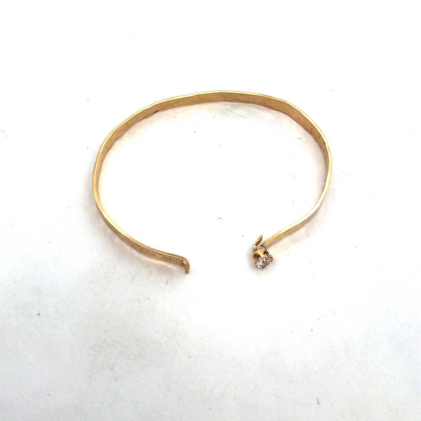 Modernist 14K Yellow Gold Hammered Textured Cubic Zirconia Oval Bangle Bracelet