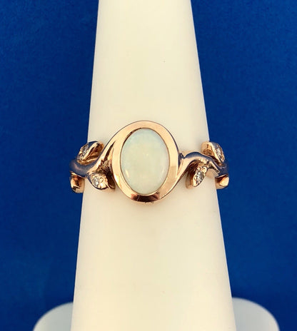 Unusual 14k Rose Gold Opal Diamond Vine Leaf Flower Motif Band Ring