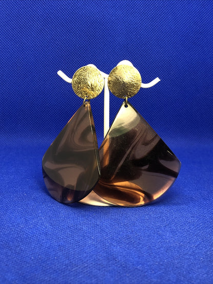 1980s Gold Tone Tortoise Shell Lucite Guitar Pick Statement Dangle Clip Earrings