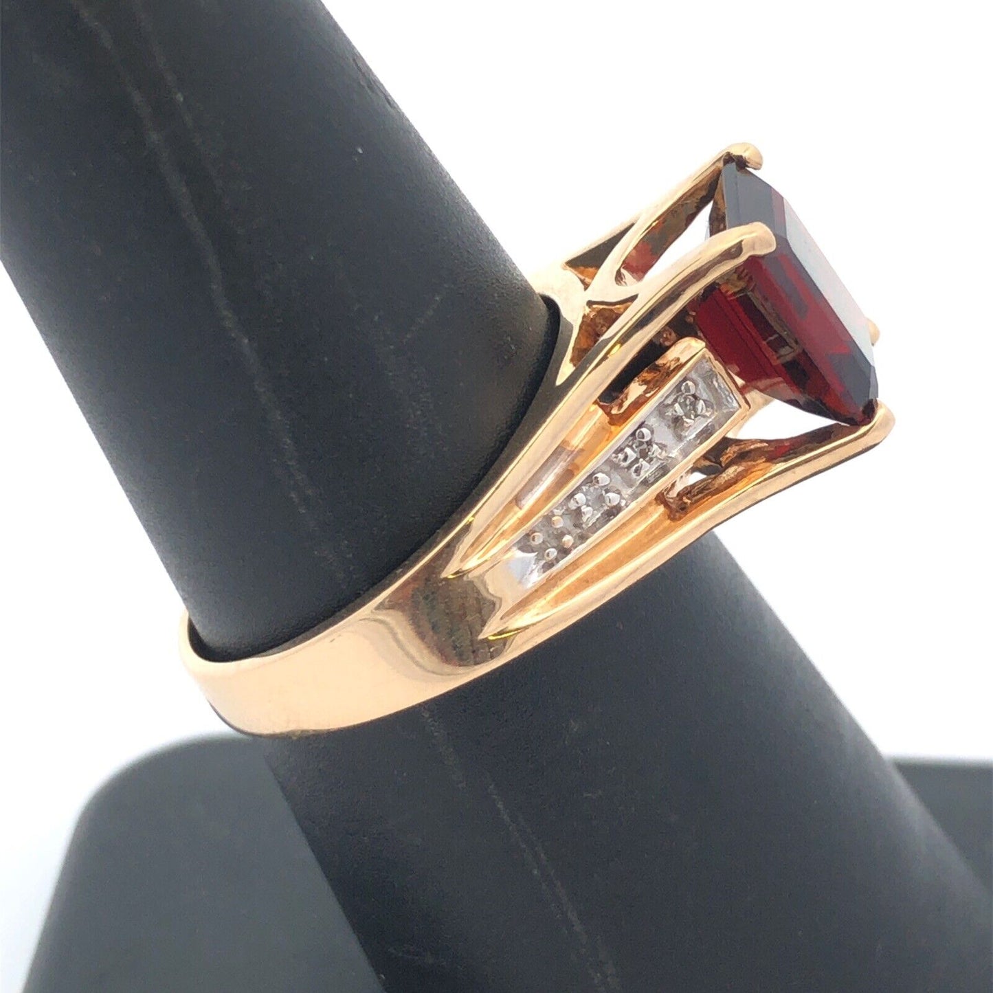 Designer 14K Yellow Gold Emerald Cut Garnet Round Diamond Accent Cocktail Ring
