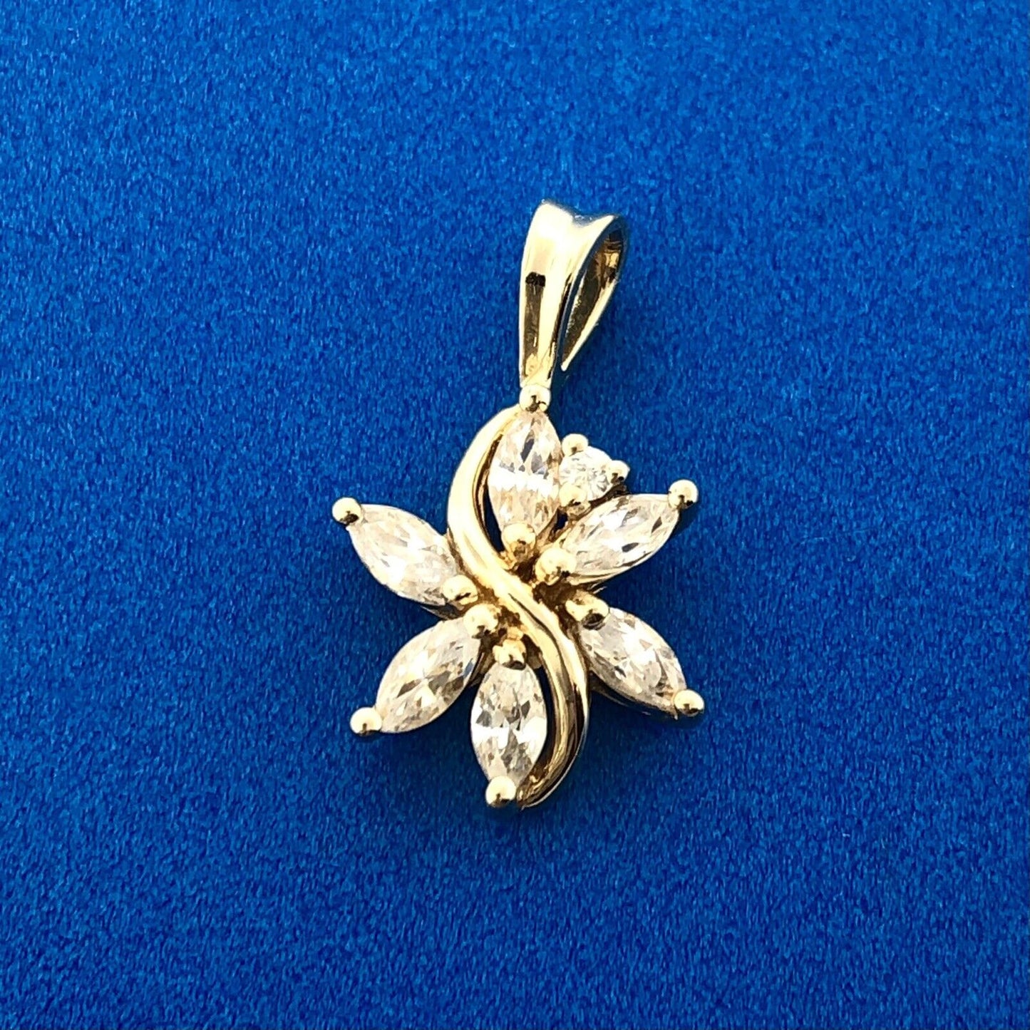 Designer 14K Yellow Gold Cubic Zirconia CZ Floral Petite Pendant