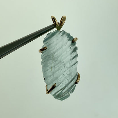 Artisan 14k Yellow Gold Green Tourmaline Carved Joy Vitality Nourishment Pendant