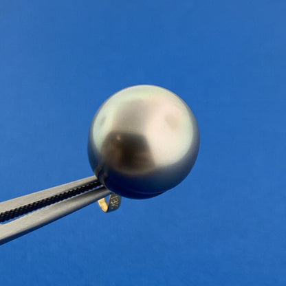 Gorgeous 18k Yellow Gold 13.5 mm Freshwater Gray Pearl Dangle Pendant