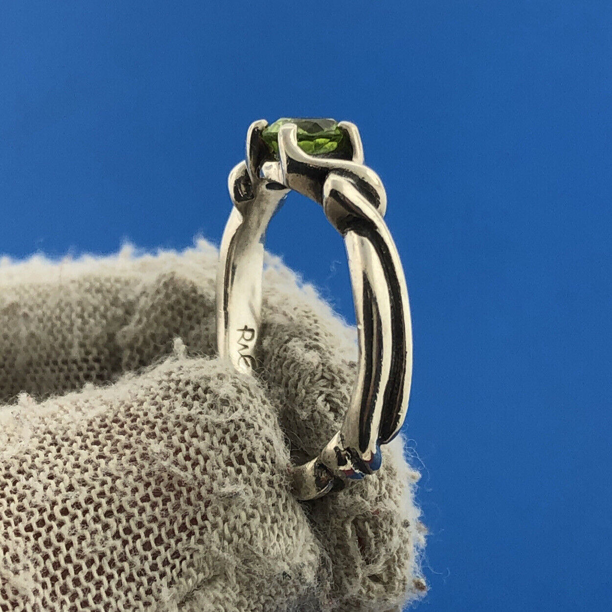 Designer Sterling Silver 925 Peridot August Anniversary Promise Ring