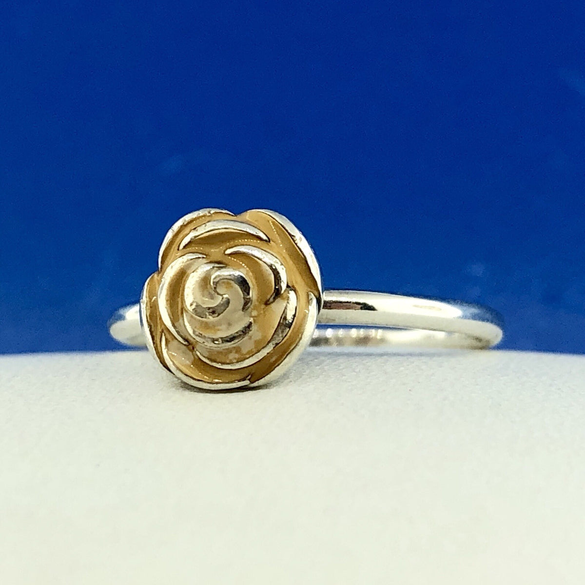 Pandora ALE Sterling Silver 925 Gold Cream Enamel Blooming Rose Flower Ring