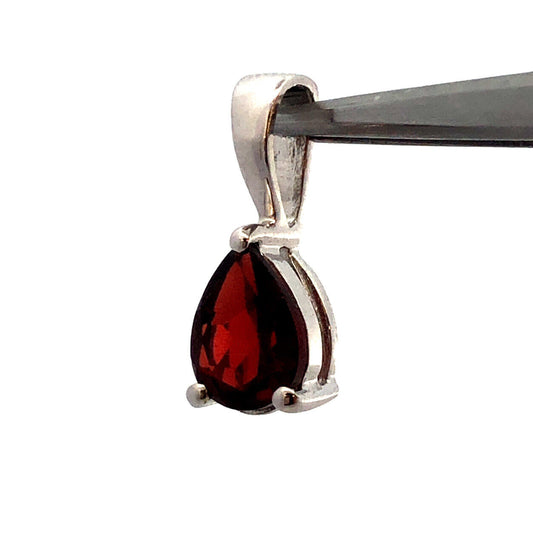Designer TGGC 925 Sterling Silver Pear Cut Garnet January Anniversary Pendant
