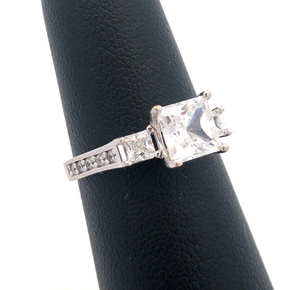 14k White Gold Princess Cut Cubic Zirconia cz Ring with Accents Size 5.75