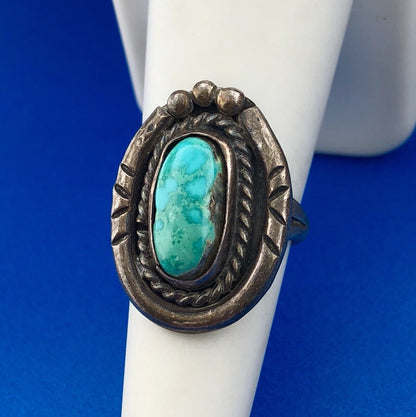 Vintage Native American Unsigned Sterling Silver 925 Turquoise Cabochon Ring