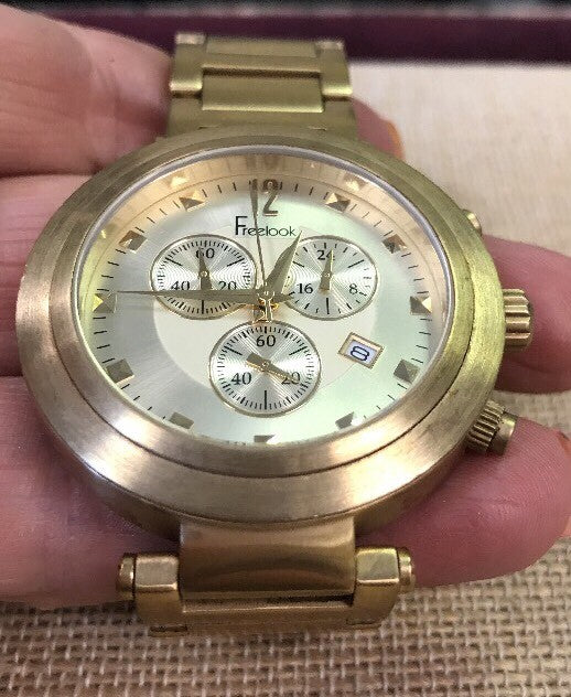 Unisex Gold-Toned Stainless Steel Freelook Chronograph Quartz Watch HA1136CHMG