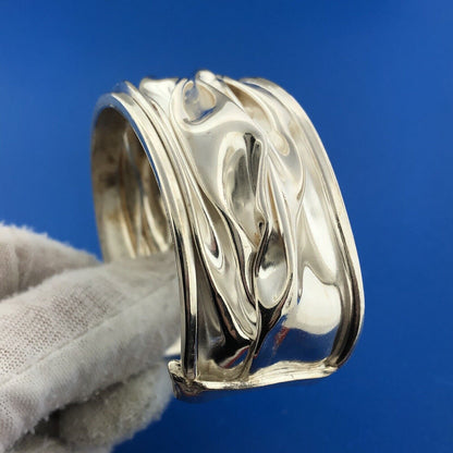 KatzoWork Kat Jamieson 999 Silver Shibori V Wide Handcrafted Cuff Bracelet