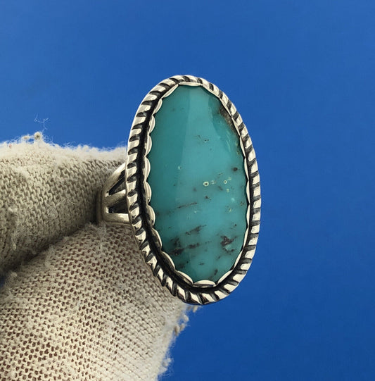 Stunning Sterling Silver 925 Oval Cabochon Blue Turquoise Finger Ring Size 6.75