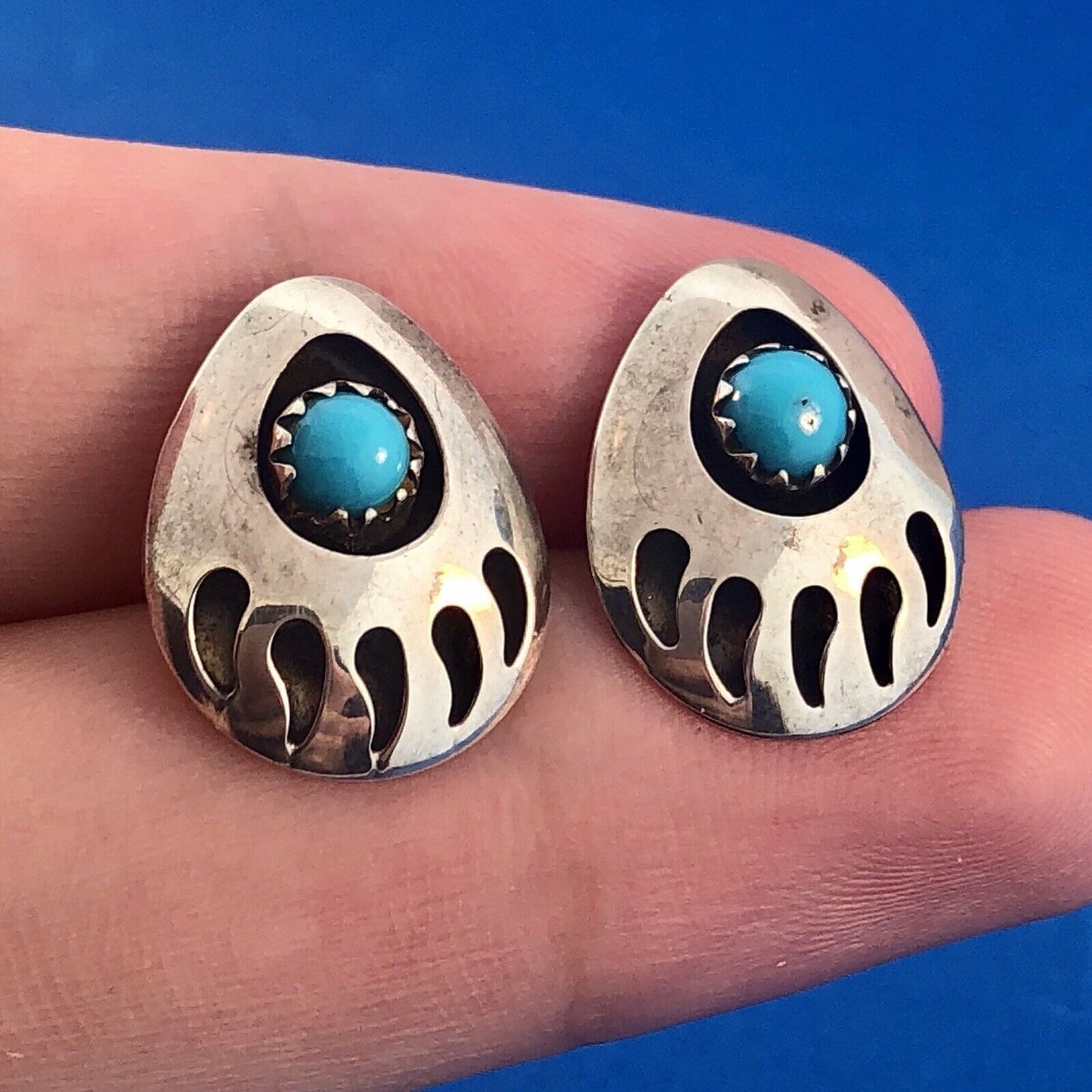 Native American Artisan DF 925 Sterling Silver Turquoise Bear Paw Claw Earrings