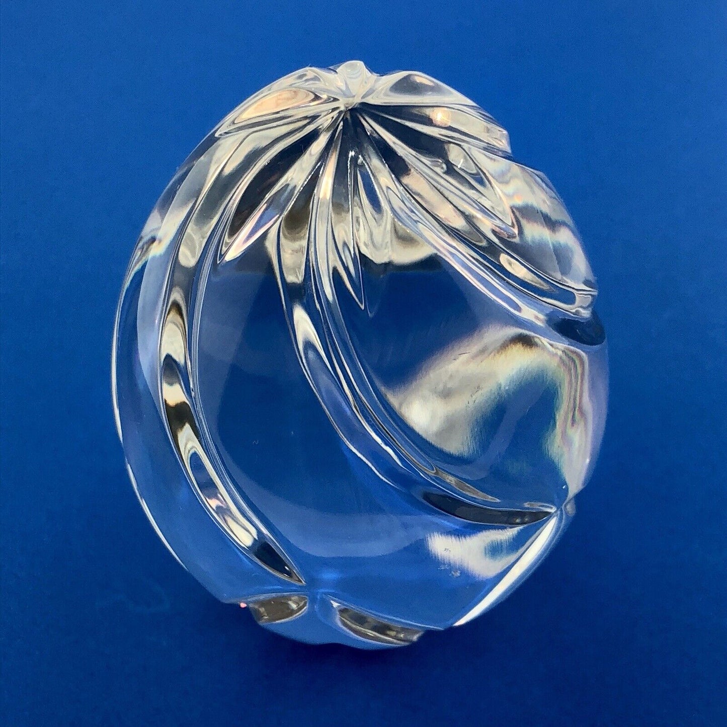 Sullivans Handcrafted Poland 24% PbO Crystal Annual Egg Figurine Paperweight